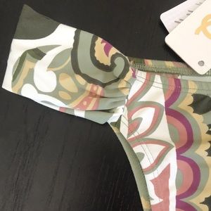 🔥Liquido Brazilian Bikini Bottom🔥Brazil P=Small